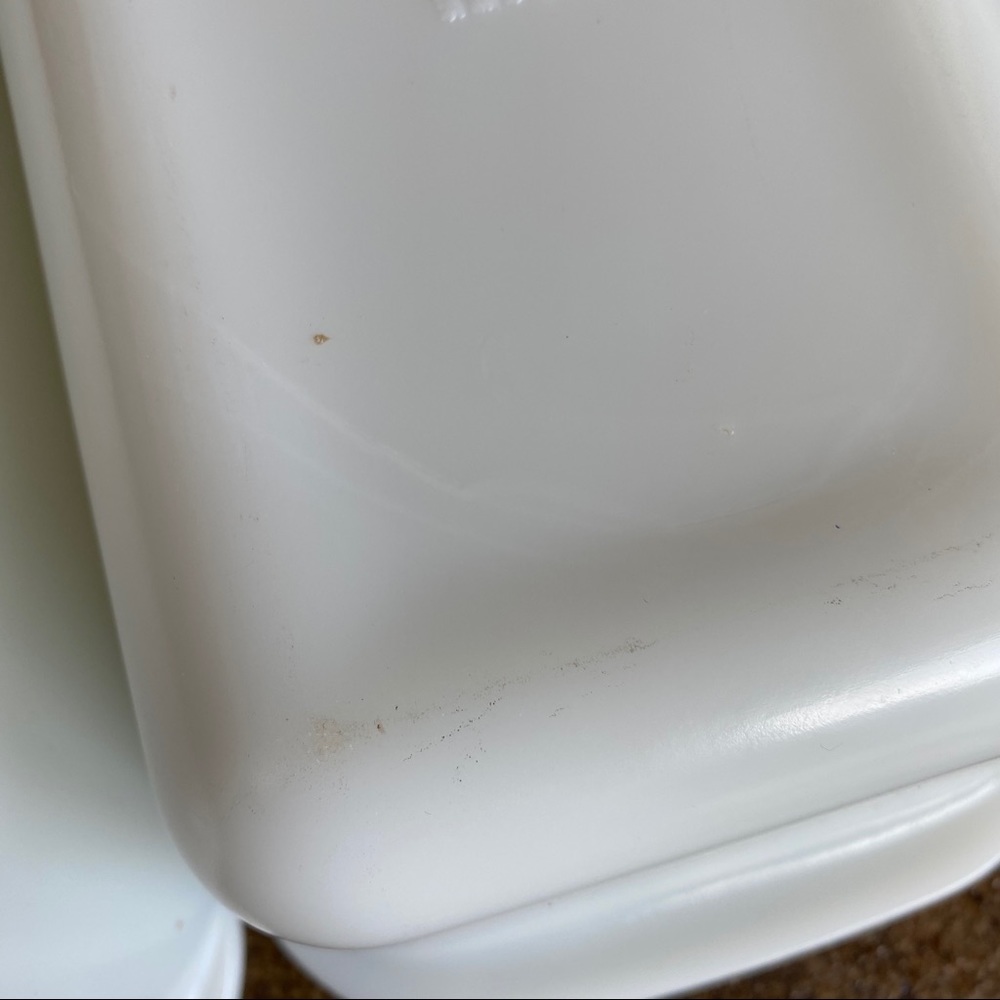 Vintage Pyrex Milk Glass Loaf Pans - Picture 5 of 6